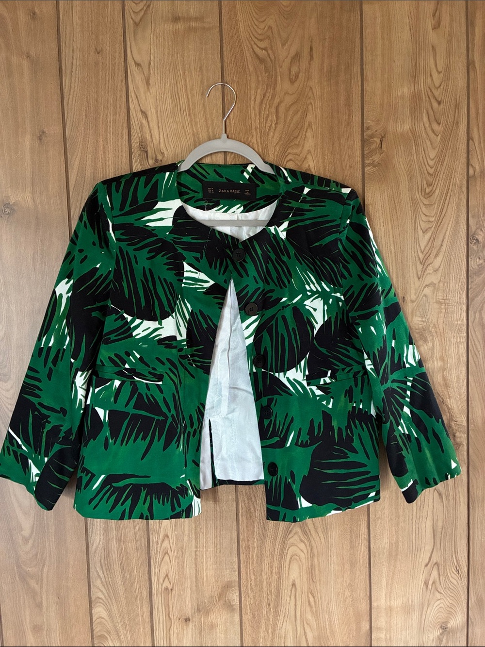 Zara Green, Black & White Palm Print Cropped Blazer